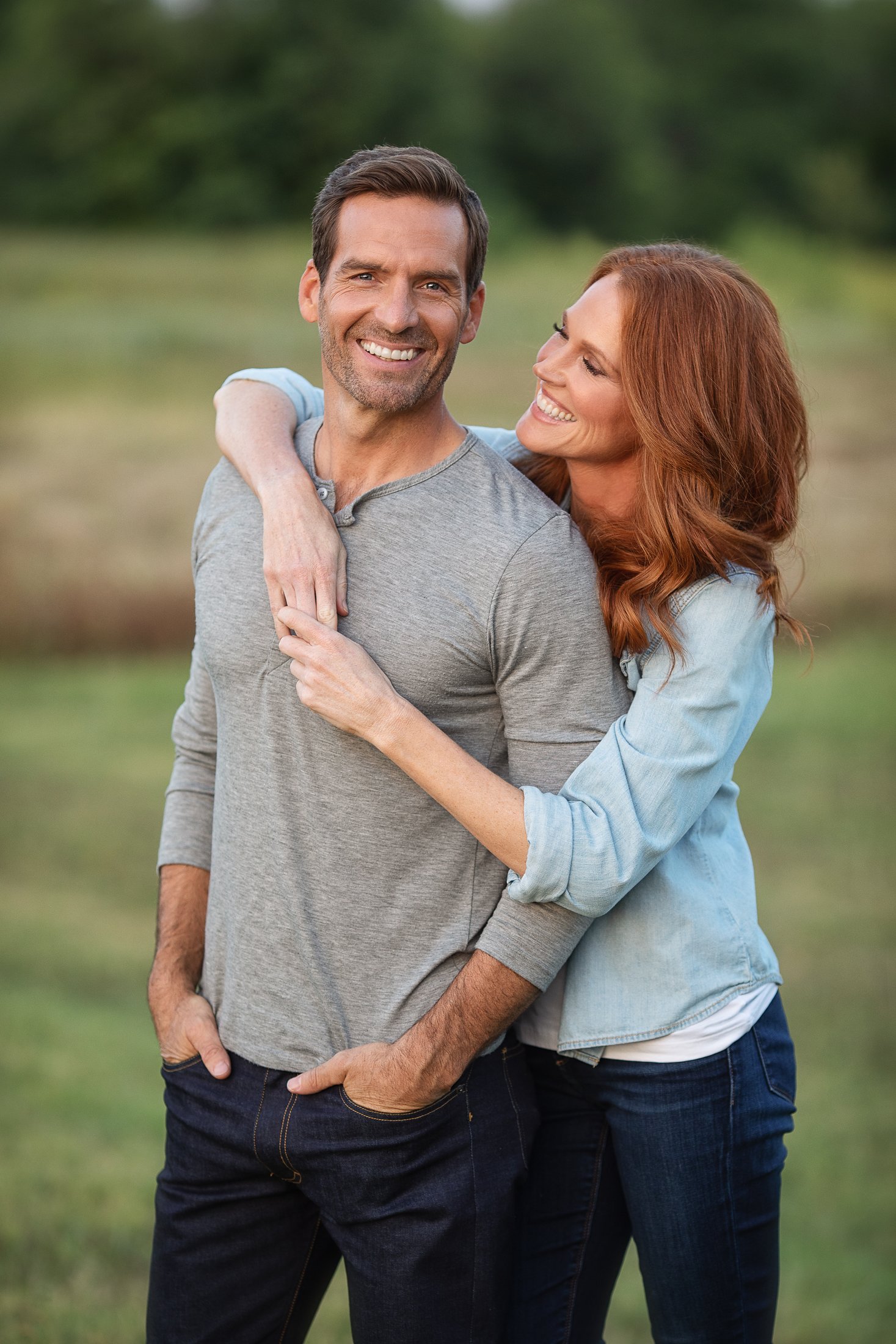 Couple portrait outdoors at golden hour, Dallas